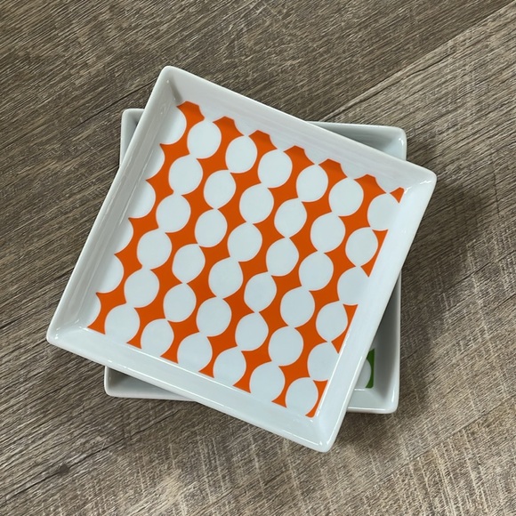 Crate&Barrel Other - •| crate & barrel plates